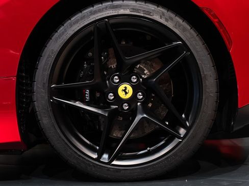 Certified 2023 Ferrari F8 Tributo RWD image 14