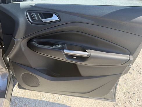 Used 2013 Ford Escape Titanium w/ Parking Technology Pkg FWD image 22