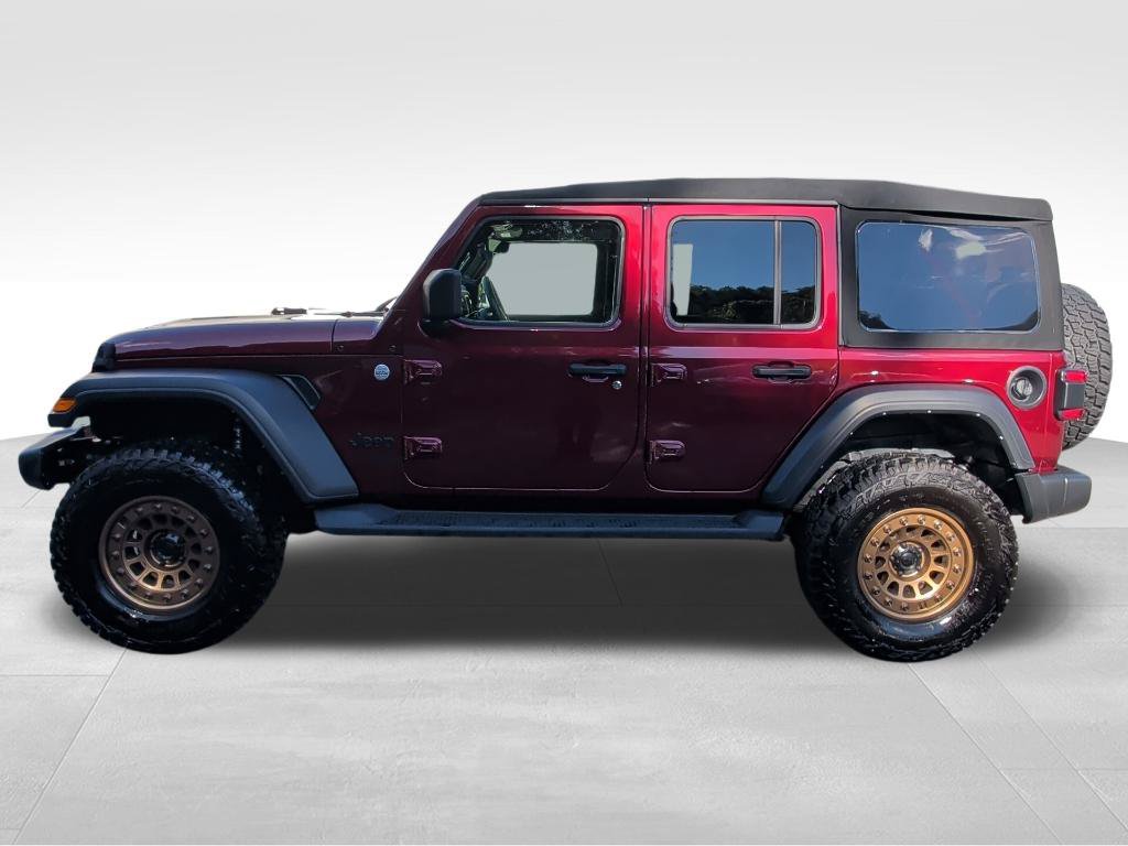 Used 2021 Jeep Wrangler Unlimited Sport AWD/4WD image 2