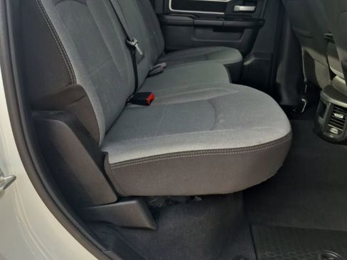 Used 2024 RAM 2500 Big Horn image 31