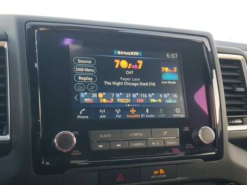 Used 2022 Nissan Frontier SV image 22