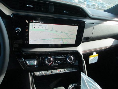 New 2026 GMC Sierra 1500 AT4 w/ AT4 Premium Package image 19