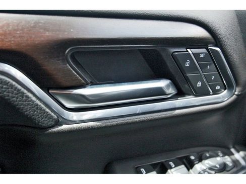 Used 2025 GMC Sierra 2500 Denali w/ Denali Reserve Package AWD/4WD image 20