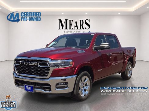 Used 2025 RAM 1500 Big Horn AWD/4WD image 1