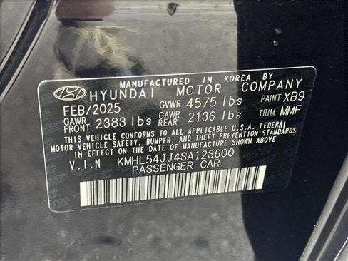 New 2025 Hyundai Sonata Limited FWD image 18