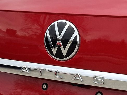 Used 2022 Volkswagen Atlas Cross Sport SE image 30