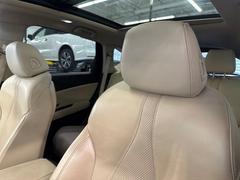 Used 2021 Acura RDX w/ Technology Package AWD/4WD image 11