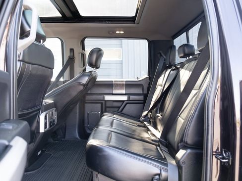 Used 2019 Ford F350 Lariat w/ Lariat Ultimate Package AWD/4WD image 16