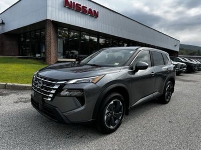 New 2026 Nissan Rogue SV w/ Cold Weather Package