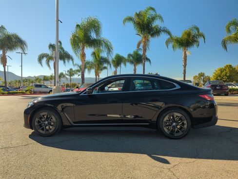 Used 2025 BMW i4 eDrive40 w/ Parking Assistance Package image 7