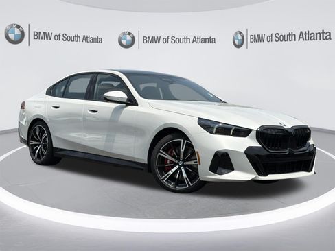 New 2027 BMW 540i xDrive w/ Executive Package AWD/4WD image 2