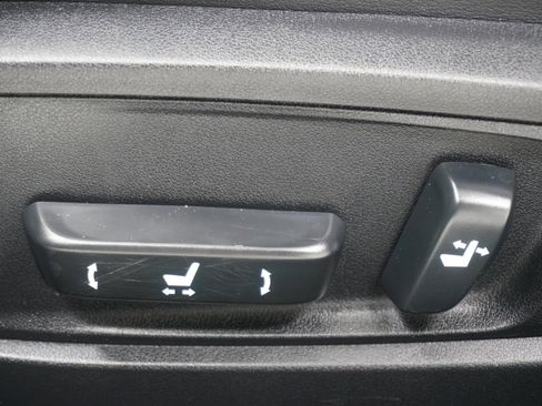 Used 2015 Lexus ES 300h FWD image 15