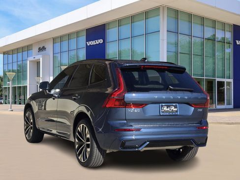 New 2026 Volvo XC60 B5 Ultra w/ Protection Package Premier image 4