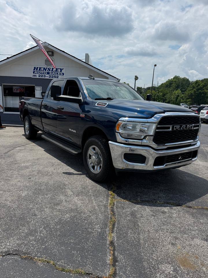 Used 2022 RAM 2500 Tradesman w/ Chrome Appearance Group RWD image 7