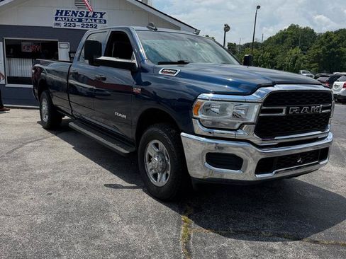 Used 2022 RAM 2500 Tradesman w/ Chrome Appearance Group RWD image 7