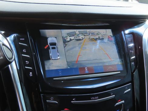 Used 2017 Cadillac Escalade ESV 2WD image 35