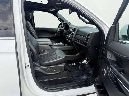 Used 2018 Ford Expedition Limited AWD/4WD image 13