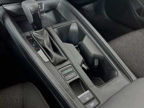 Used 2023 Honda Accord EX image 17
