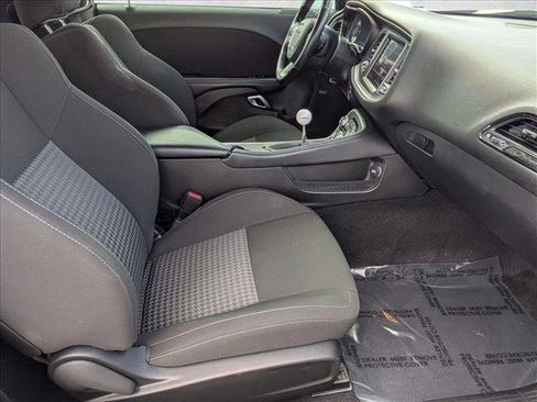 Used 2022 Dodge Challenger R/T Scat Pack w/ T/A Package image 19