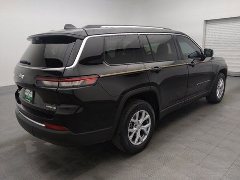 Used 2022 Jeep Grand Cherokee L Limited w/ Luxury Tech Group II image 10