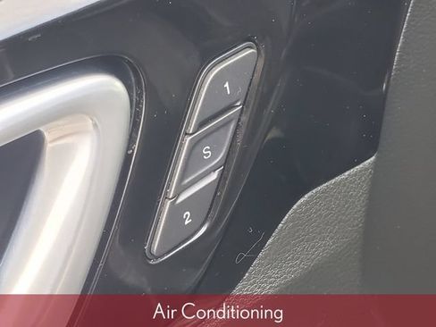 Used 2023 Jeep Compass Limited w/ Elite Group AWD/4WD image 17