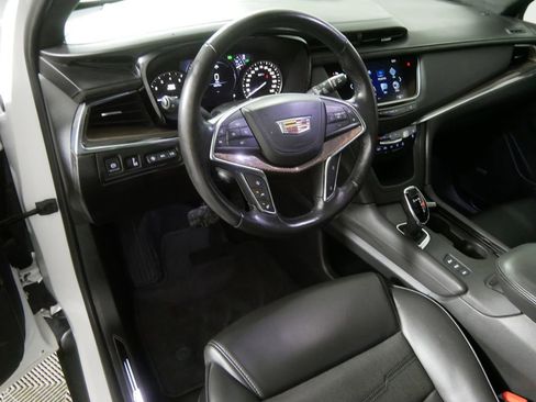 Used 2019 Cadillac XT5 Platinum image 13