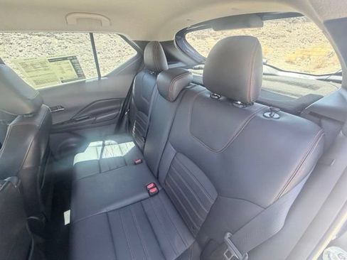 Certified 2019 Nissan Kicks SR w/ SR Premium Package FWD image 24