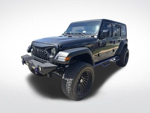 Used 2024 Jeep Wrangler Unlimited Sport AWD/4WD image 3