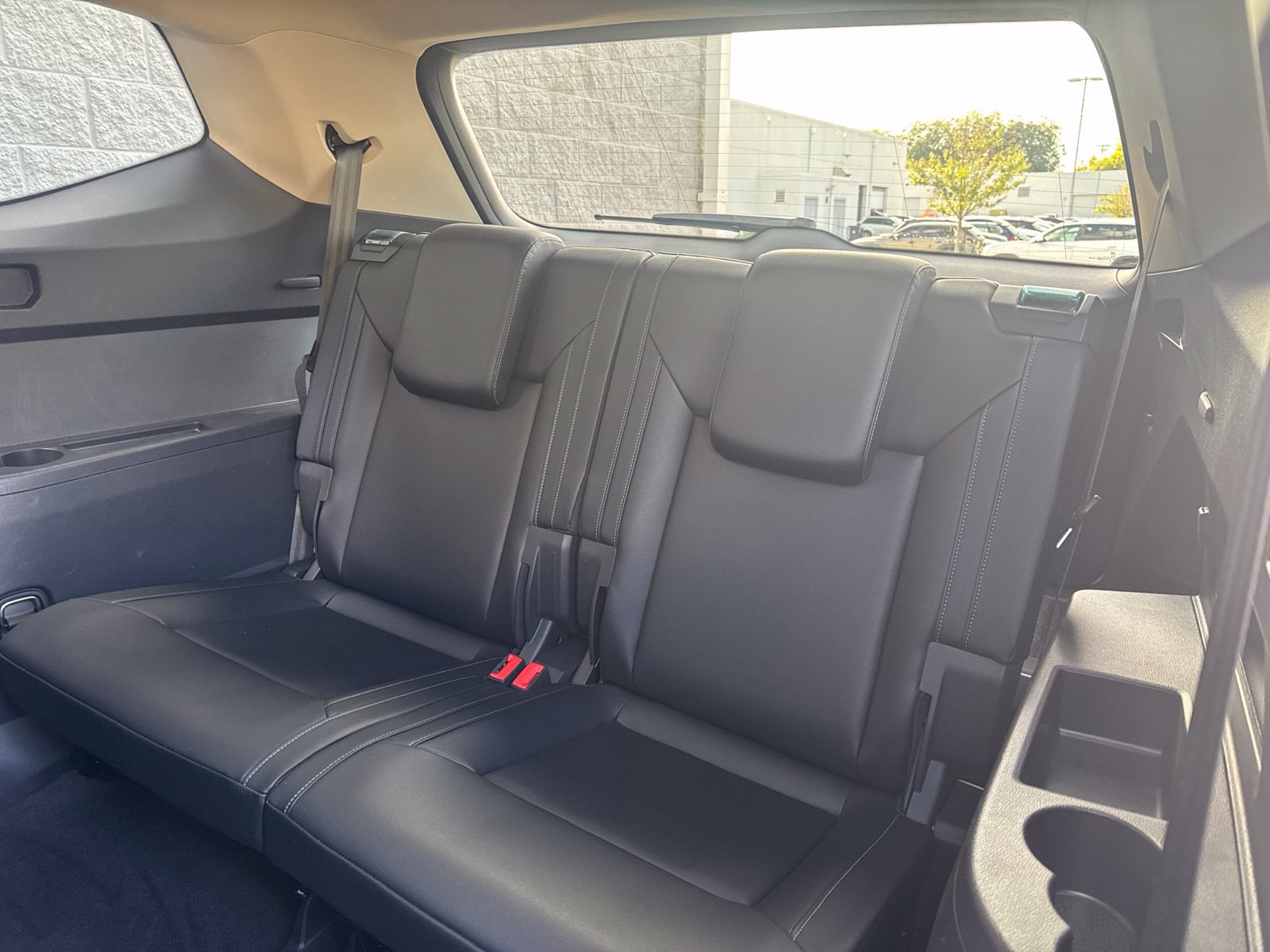 Used 2019 Volkswagen Atlas SEL FWD image 28