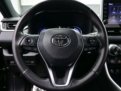 Used 2022 Toyota RAV4 XSE image 24