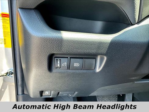 Used 2023 Toyota RAV4 SE AWD/4WD image 39