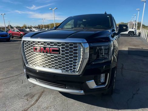 Certified 2022 GMC Yukon XL Denali image 3