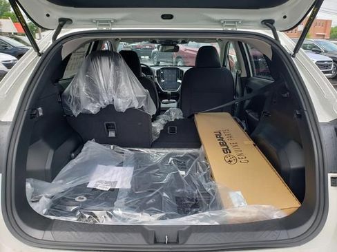 Used 2025 Subaru Crosstrek 2.0i Premium image 5