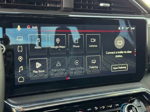 Used 2025 GMC Sierra 3500 Denali w/ Denali Reserve Package image 36