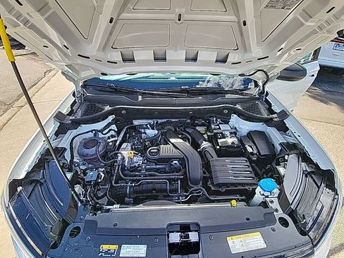 New 2025 Volkswagen Taos S image 25