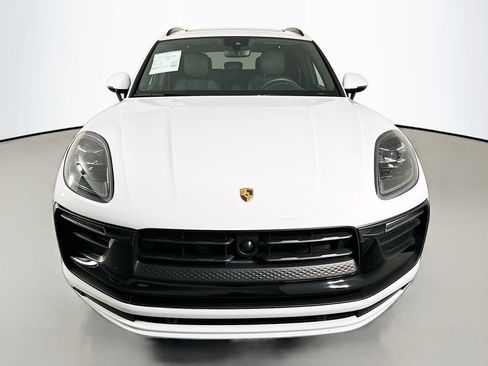 New 2025 Porsche Macan AWD/4WD image 6