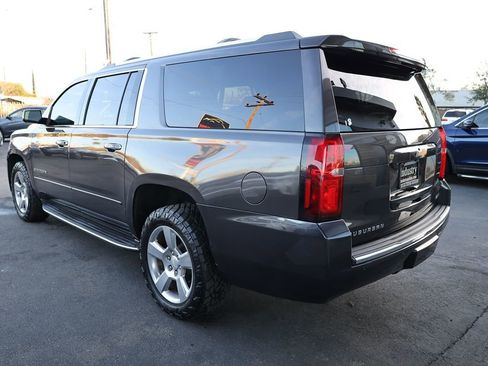 Used 2018 Chevrolet Suburban Premier image 6