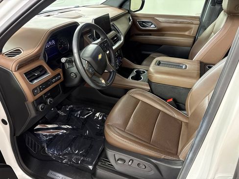 Used 2021 Chevrolet Tahoe High Country RWD image 34