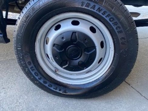 Used 2019 Ford Transit 250 148 High Roof Extended image 31