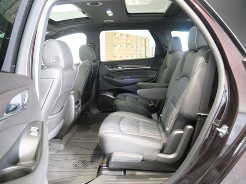 Used 2023 Buick Enclave Avenir w/ Avenir Technology Package image 23