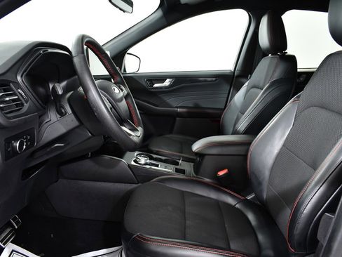 Used 2023 Ford Escape ST-Line w/ Tech Pack #1 image 6