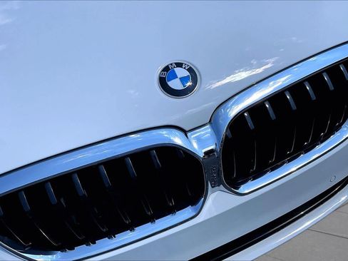 Used 2023 BMW 530i w/ Premium Package RWD image 30