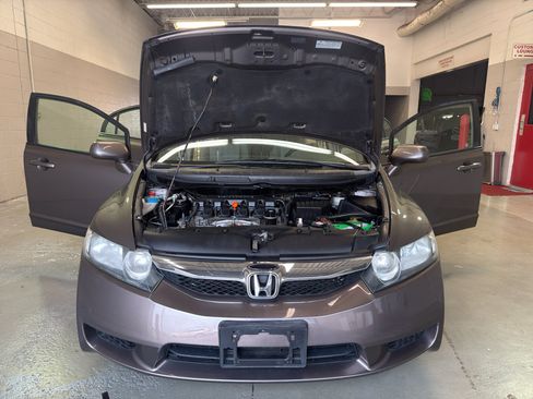 Used 2010 Honda Civic EX-L image 10
