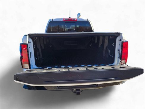 Used 2024 Chevrolet Colorado Trail Boss w/ Advanced Trailering Package image 5