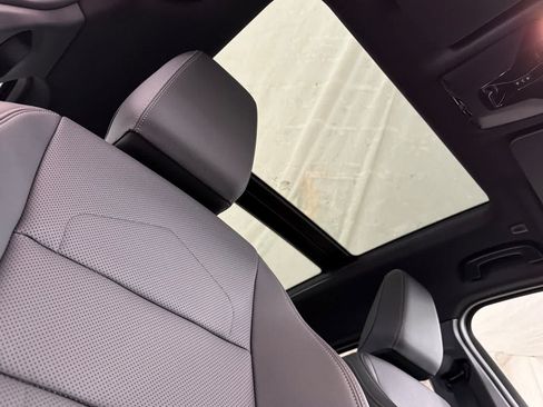 Used 2023 BMW X1 xDrive28i AWD/4WD image 17