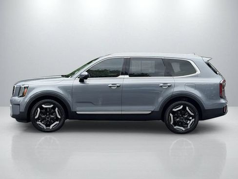 Certified 2024 Kia Telluride EX w/ EX Captain's Chair Package FWD image 4