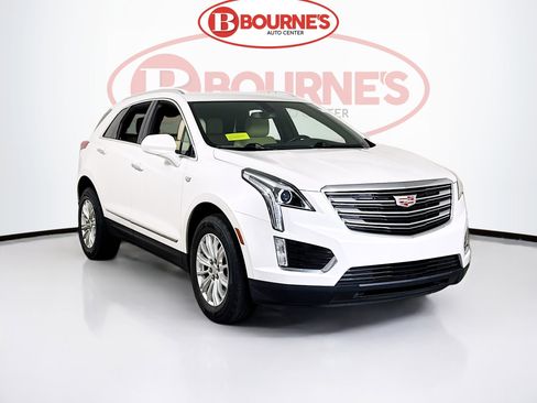 Used 2017 Cadillac XT5 FWD image 1