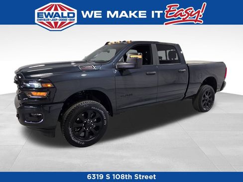 New 2026 RAM 2500 Big Horn AWD/4WD image 22