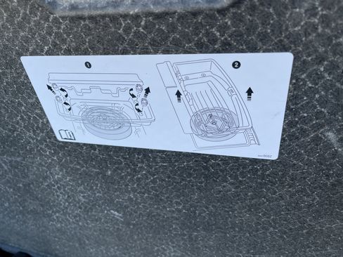 Used 2019 Chevrolet Traverse LT w/ LPO, Floor Liner Package image 48