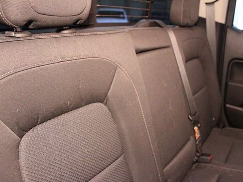 Used 2022 Chevrolet Colorado LT w/ LT Convenience Package image 13